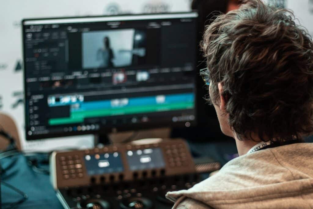 The Exciting Journey to Creating a Corporate Video: From Concept to Completion